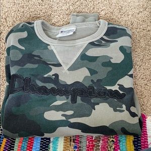 camo champion pullover
